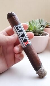 Alec Bradley MAXX Maduro 6 imported cigarette 159xblix product photo