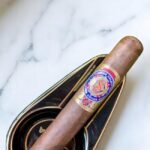 Famous Dominican 2000 5 imported cigarette 159xblix product photo