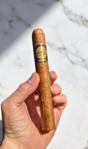 Famous Vitola Especiales 7 imported cigarette 159xblix product photo