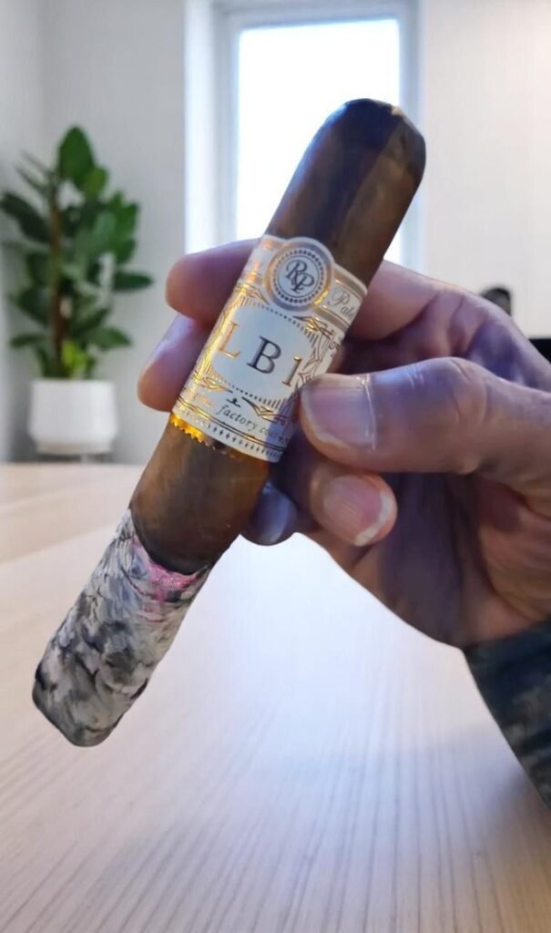 Rocky Patel LB1 (5.2×55)พร้อมส่ง imported cigarette 159xblix product photo