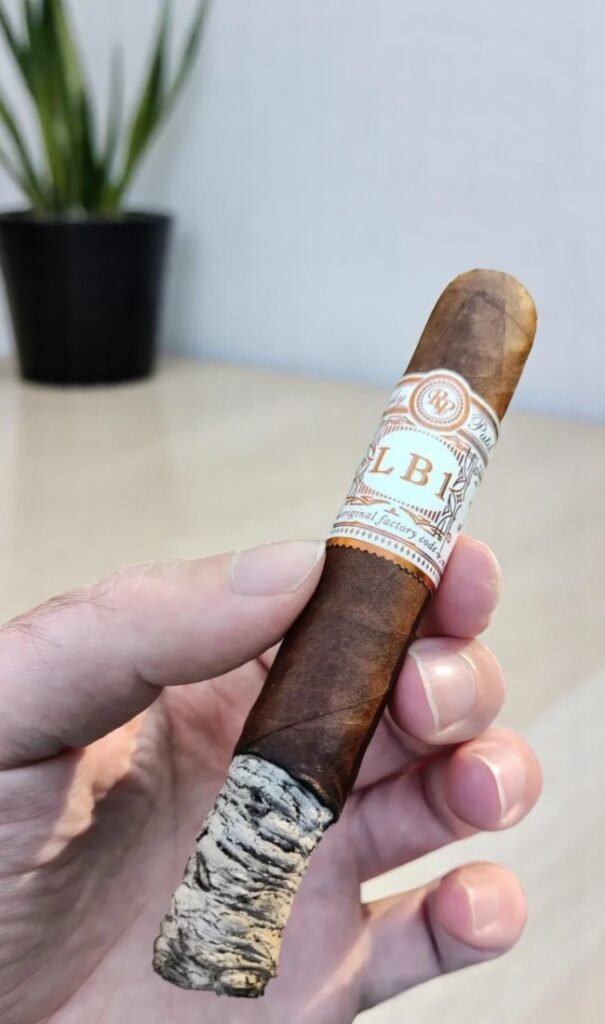 Rocky Patel LB1 Robusto 5 imported cigarette 159xblix product photo