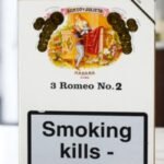 Romeo & Juliet 3 Romeo No.2 Habanos imported cigarette 159xblix product photo