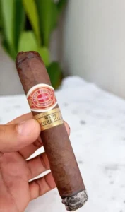Romeo y Julieta Wide Churchills 5 imported cigarette 159xblix product photo